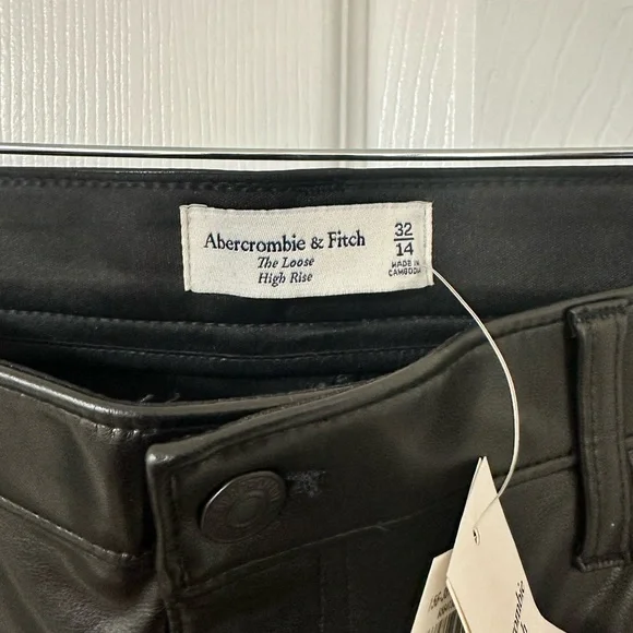 Abercrombie & Fitch The Loose High Rise Black Pants - Picture 2 of 2